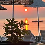 Hotel Kocareis Seafront & Restaurant Famagusta (Northern Cyprus)