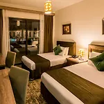 Hotel Kocareis Seafront & Restaurant Famagusta (Northern Cyprus)