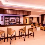 Kocareis Seafront & Restaurant