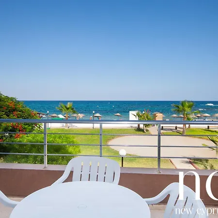 Hotel Kocareis Seafront & Restaurant