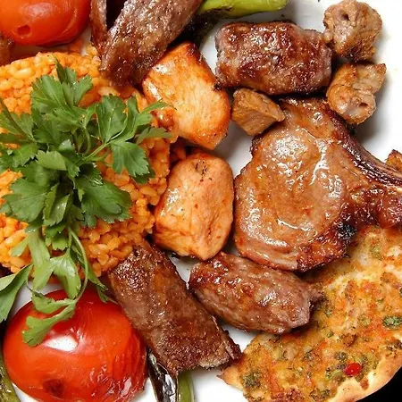 فندق Kocareis Seafront & Restaurant 3*