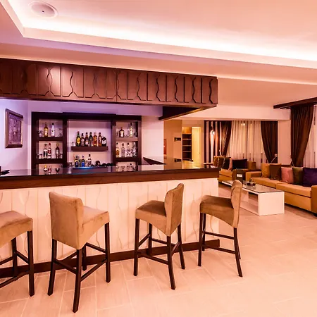 Zambak Tail Koyu Holiday Village