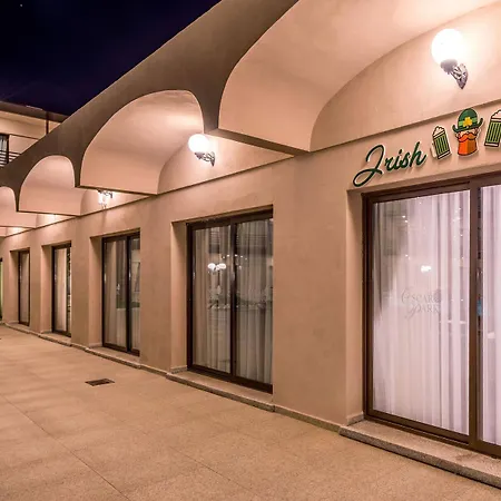 Kocareis Seafront & Restaurant 3*