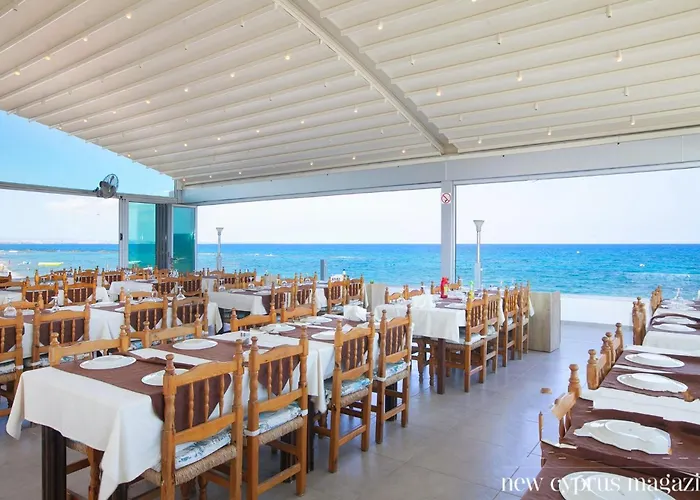 Kocareis Seafront & Restaurant Hotel Famagusta (Northern Cyprus)