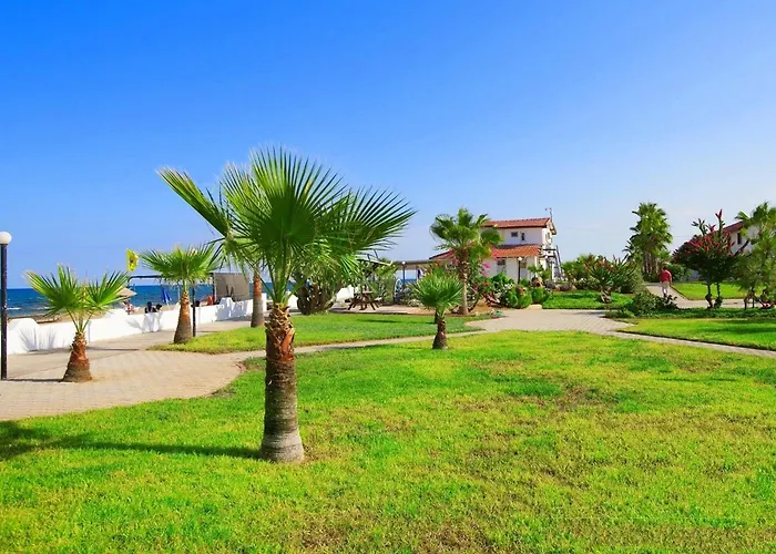 Otel Kocareis Seafront & Restaurant 3*