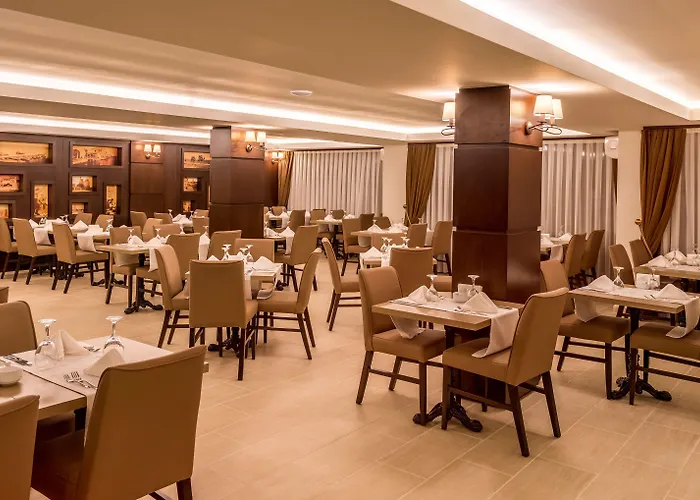 Kocareis Seafront & Restaurant 3*