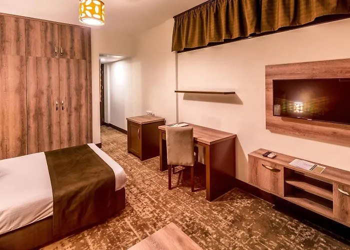 Otel Kocareis Seafront & Restaurant 3*