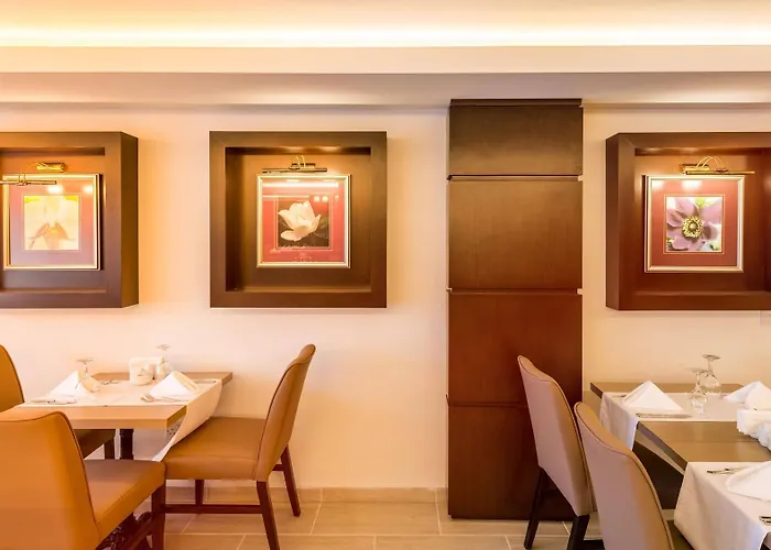 Otel Kocareis Seafront & Restaurant Gazimağusa